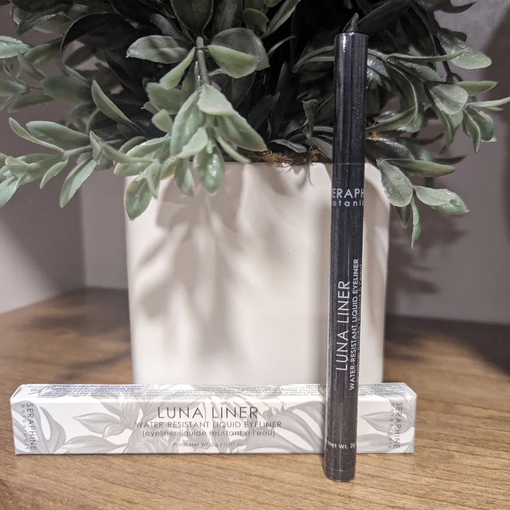 Seraphine Botanicals Luna Liner Water Resistant Liquid Eyeliner